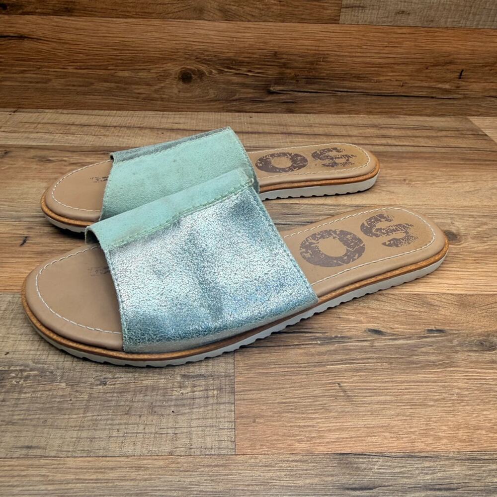 SOREL ella women's size  8 Mint and Metallic Suede leather slide sandal